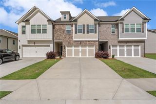 5064 Silver Fox Trail, Oakwood, GA 30566