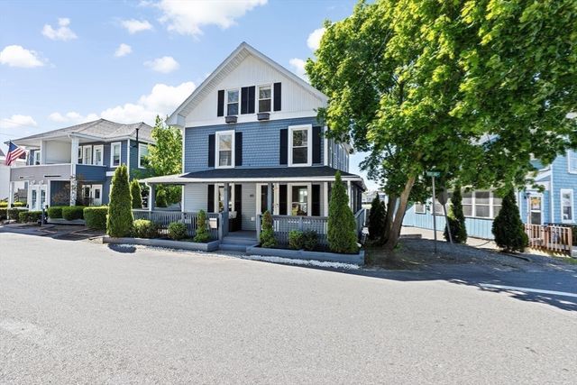 49 Bay Street, Hull, MA 02045