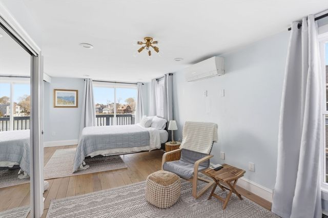 49 Bay Street, Hull, MA 02045