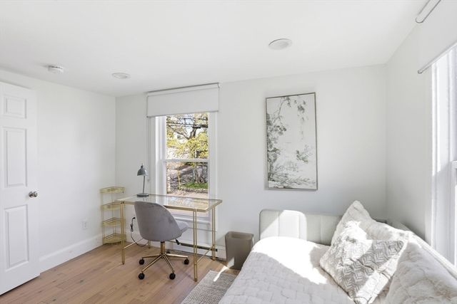 49 Bay Street, Hull, MA 02045