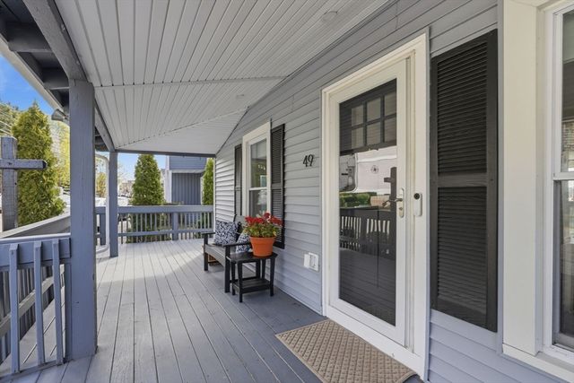 49 Bay Street, Hull, MA 02045
