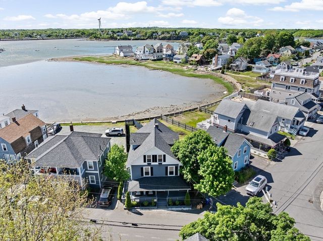 49 Bay Street, Hull, MA 02045