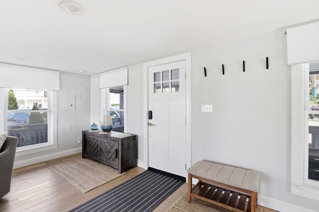49 Bay Street, Hull, MA 02045