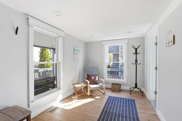 49 Bay Street, Hull, MA 02045