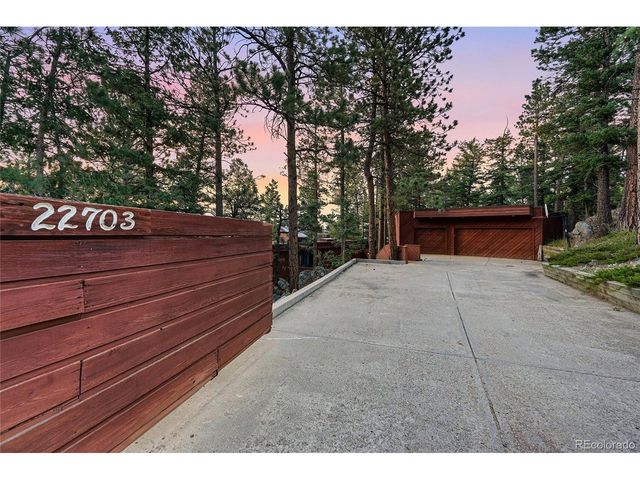 22703 Hagler Dr, Golden, CO 80401