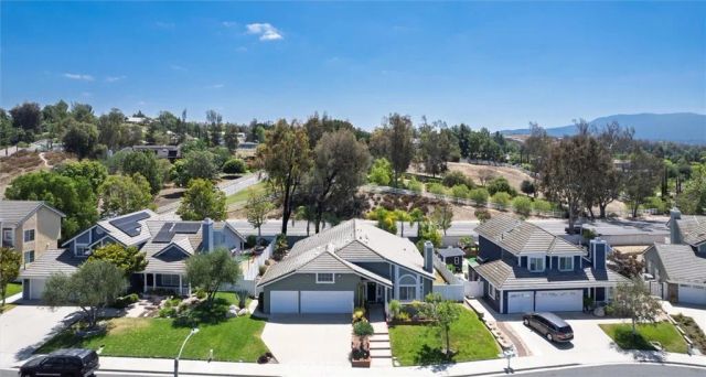 43898 Gatewood, Temecula, CA 92592