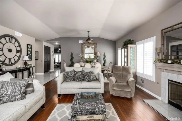43898 Gatewood, Temecula, CA 92592