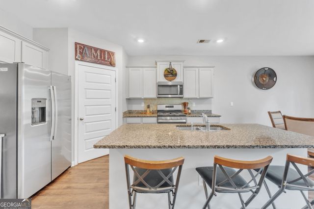 206 Graham Campbell Lane, Statham, GA 30666