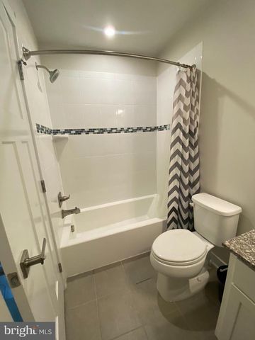 6212 EDITORS PARK DR, Hyattsville, MD 20782