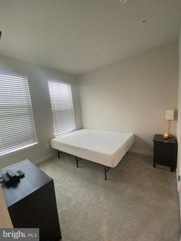 6212 EDITORS PARK DR, Hyattsville, MD 20782