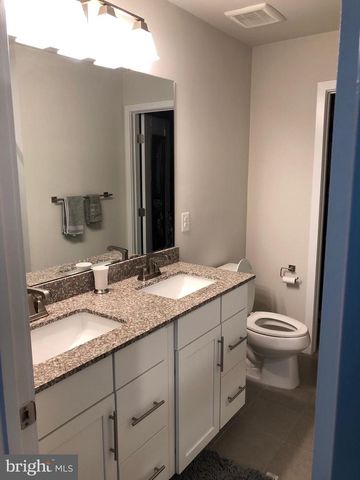 6212 EDITORS PARK DR, Hyattsville, MD 20782