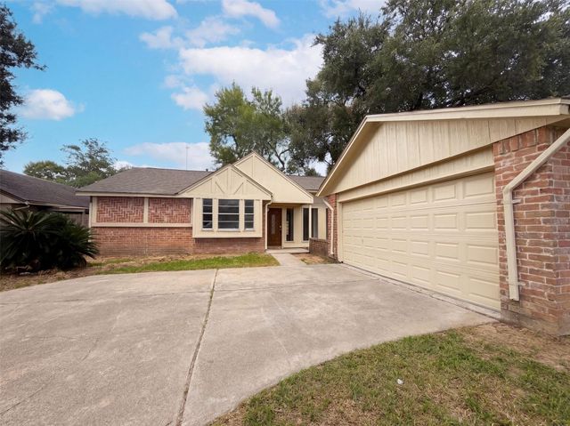 1411 Cherry Springs Court, Missouri City, TX 77459