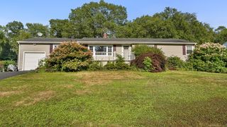 12 Deerfield Drive, Seymour, CT 06483