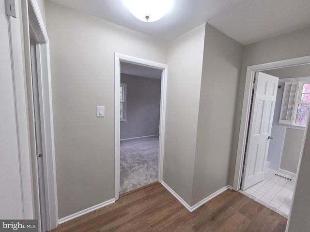 4339 MOUNT CARRIAGE LN, Fairfax, VA 22033