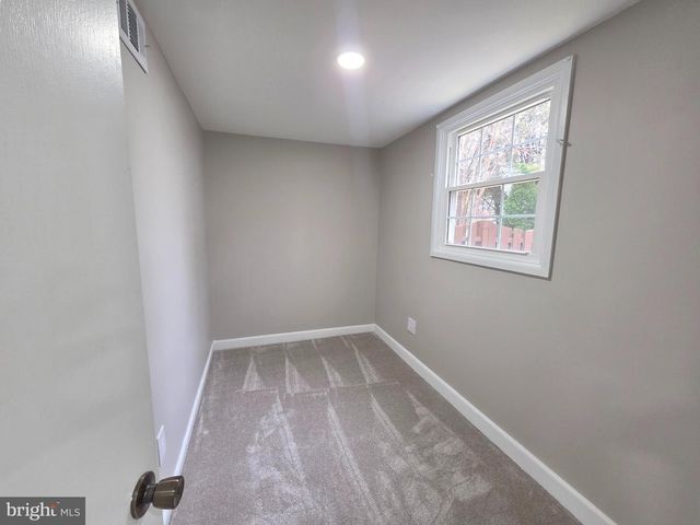 4339 MOUNT CARRIAGE LN, Fairfax, VA 22033