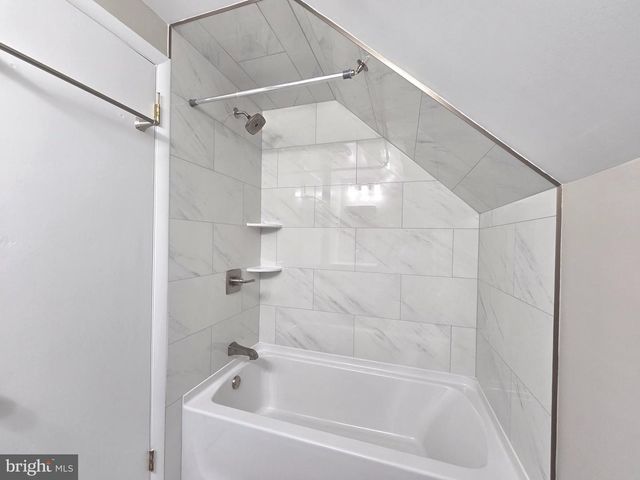 4339 MOUNT CARRIAGE LN, Fairfax, VA 22033