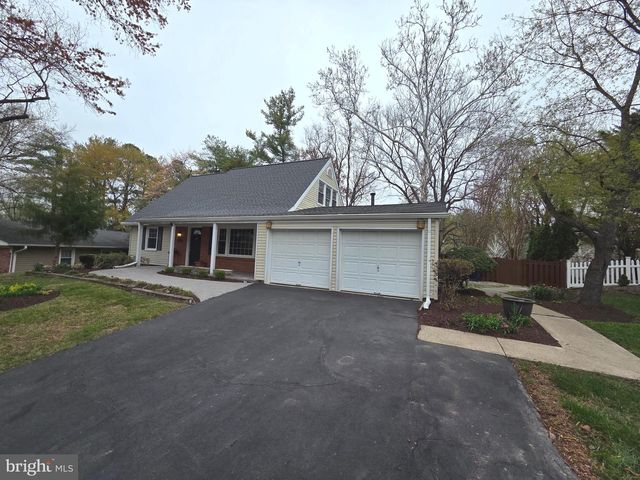 4339 MOUNT CARRIAGE LN, Fairfax, VA 22033