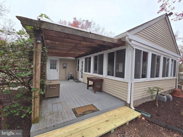 4339 MOUNT CARRIAGE LN, Fairfax, VA 22033