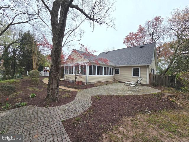 4339 MOUNT CARRIAGE LN, Fairfax, VA 22033