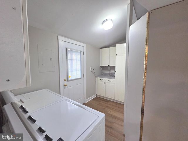 4339 MOUNT CARRIAGE LN, Fairfax, VA 22033