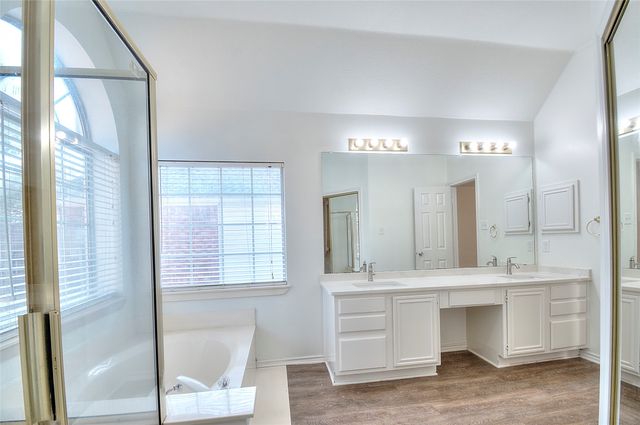 8221 Edgewater Drive, Frisco, TX 75034