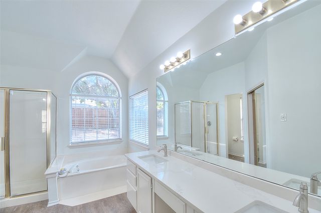 8221 Edgewater Drive, Frisco, TX 75034