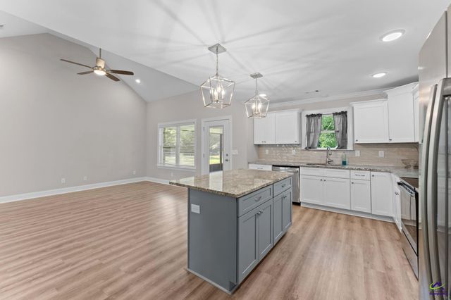 114 Water Drive, Warner Robins, GA 31088
