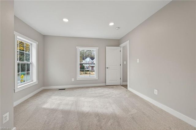 22077 Main ST, Courtland, VA 23837