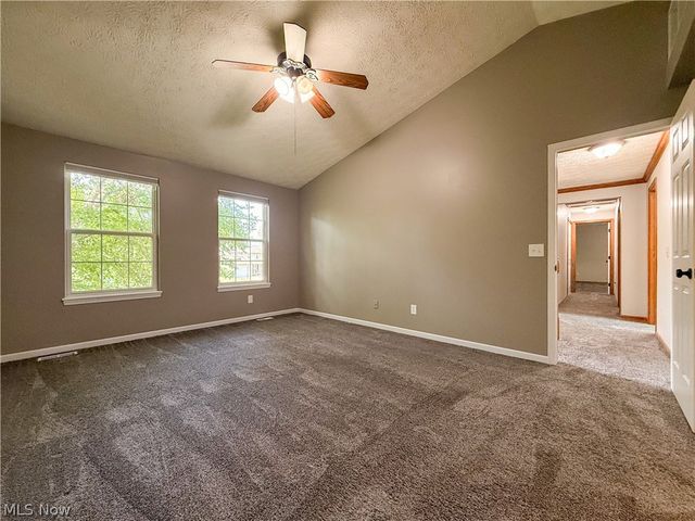 4730 Squire Drive, Sagamore Hills, OH 44067