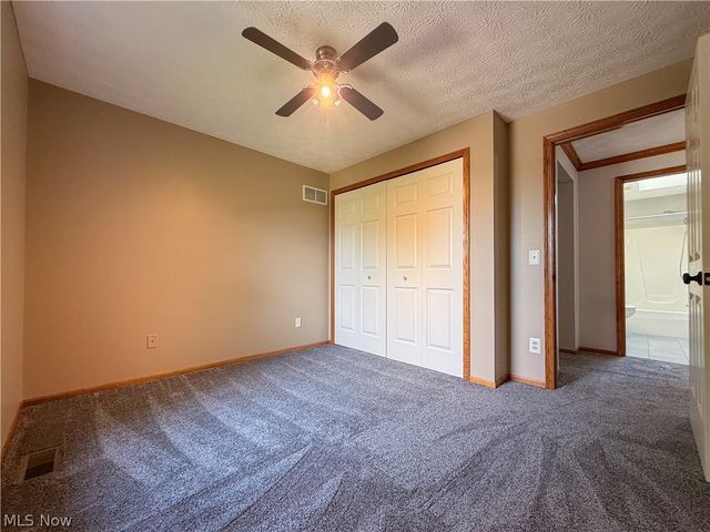 4730 Squire Drive, Sagamore Hills, OH 44067