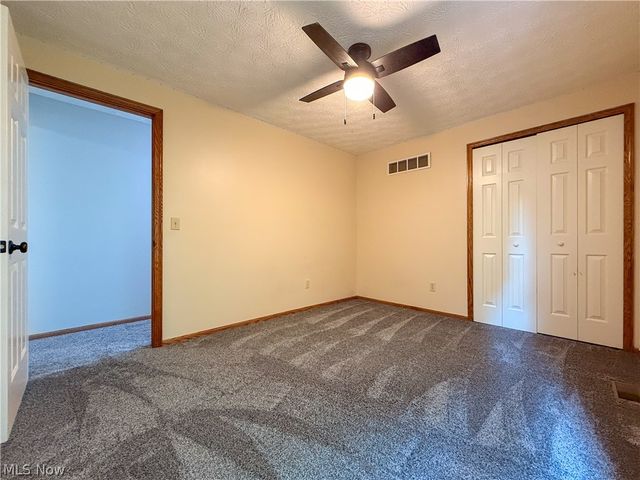 4730 Squire Drive, Sagamore Hills, OH 44067