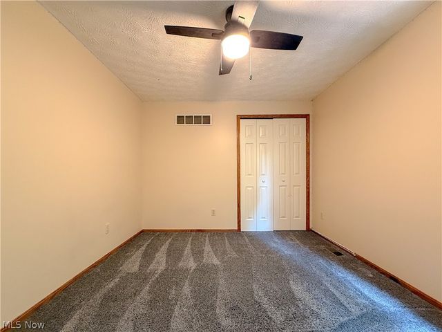 4730 Squire Drive, Sagamore Hills, OH 44067
