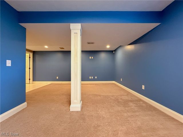 4730 Squire Drive, Sagamore Hills, OH 44067