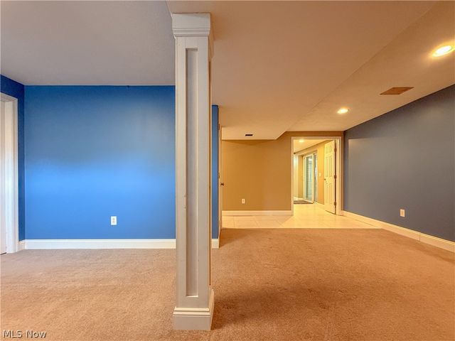 4730 Squire Drive, Sagamore Hills, OH 44067