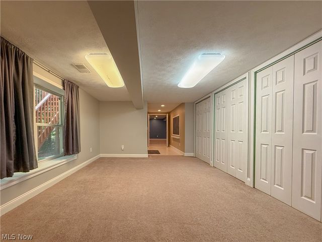 4730 Squire Drive, Sagamore Hills, OH 44067