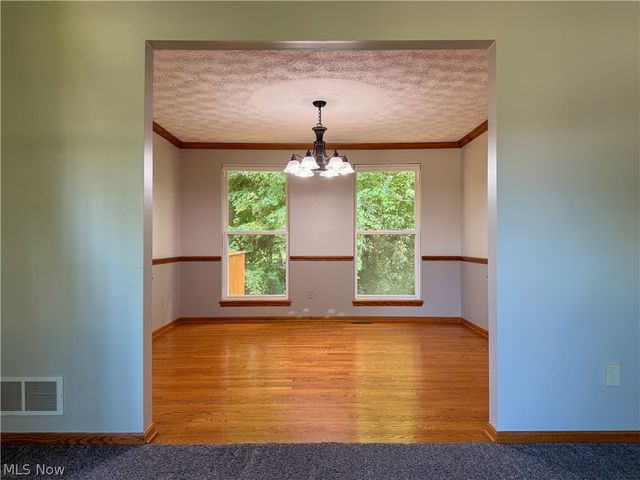 4730 Squire Drive, Sagamore Hills, OH 44067