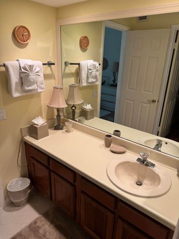 147 Deer Creek Boulevard 402, Deerfield Beach, FL 33442