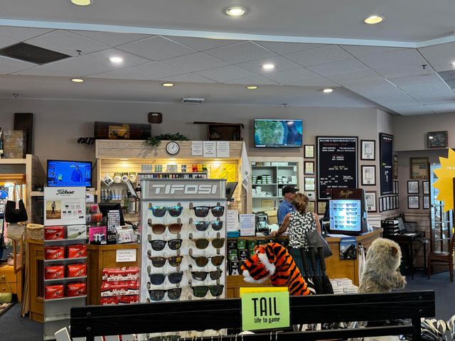 147 Deer Creek Boulevard 402, Deerfield Beach, FL 33442