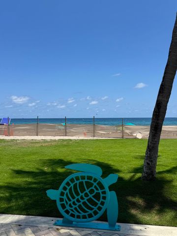 147 Deer Creek Boulevard 402, Deerfield Beach, FL 33442