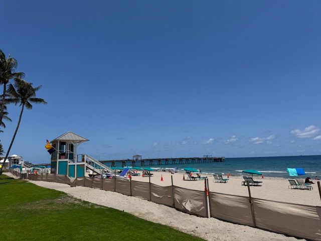 147 Deer Creek Boulevard 402, Deerfield Beach, FL 33442