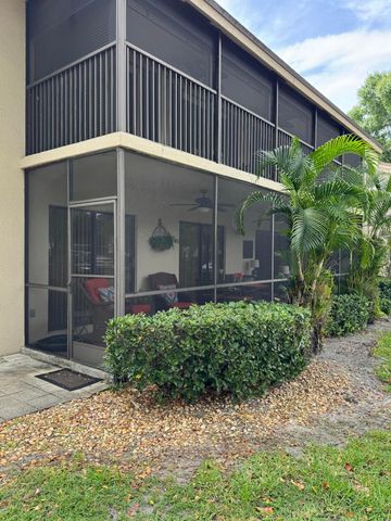 147 Deer Creek Boulevard 402, Deerfield Beach, FL 33442