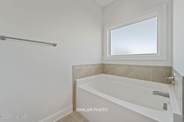 615 Barlowe Lane, Jacksonville, NC 28546