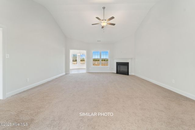 615 Barlowe Lane, Jacksonville, NC 28546