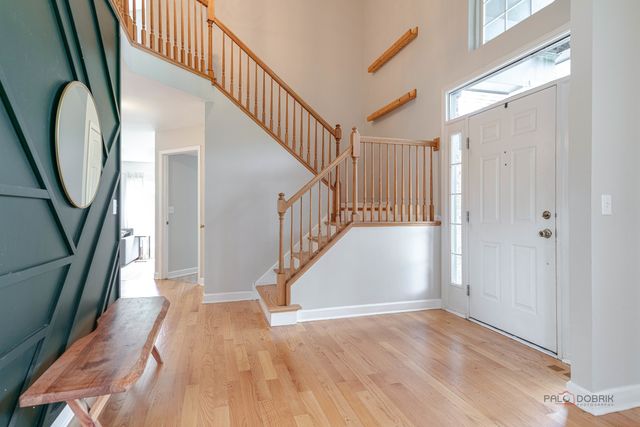 352 Fairfax Lane, Grayslake, IL 60030