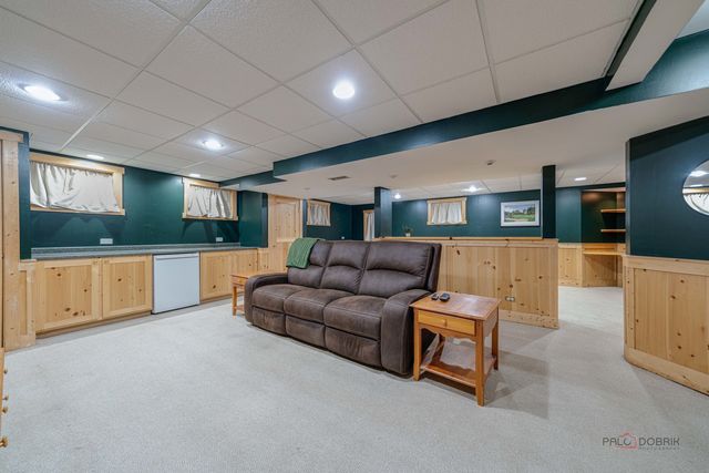 352 Fairfax Lane, Grayslake, IL 60030