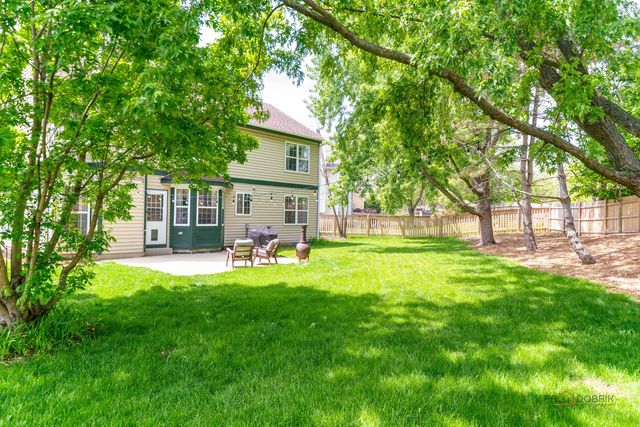 352 Fairfax Lane, Grayslake, IL 60030