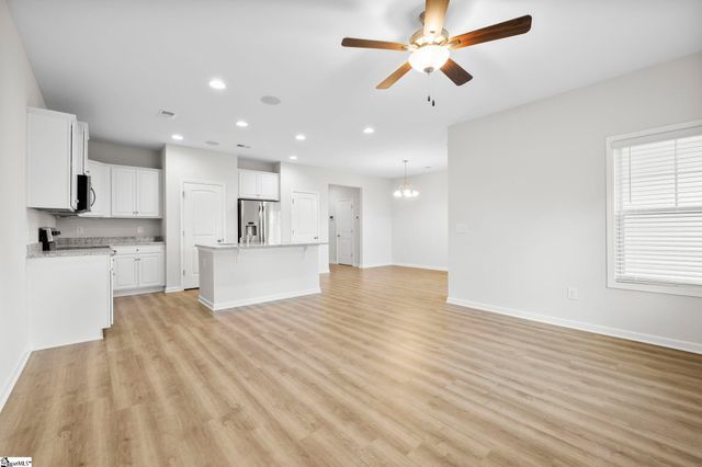 4 Sabine Leaf Court, Greer, SC 29650