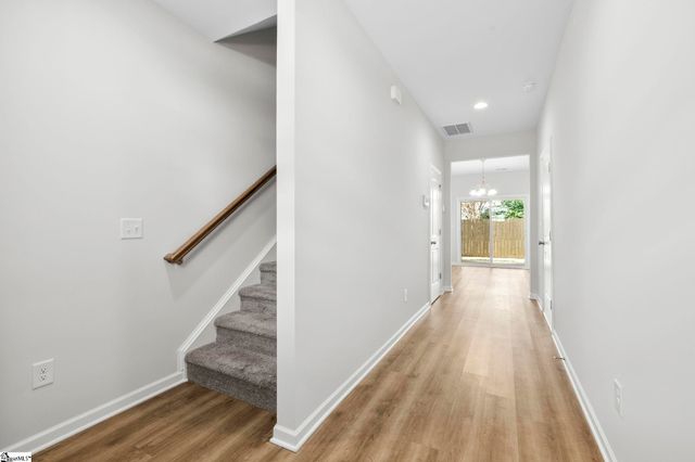 4 Sabine Leaf Court, Greer, SC 29650