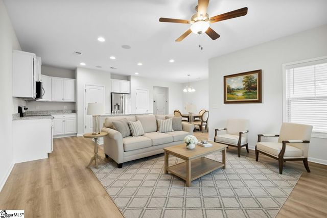 4 Sabine Leaf Court, Greer, SC 29650