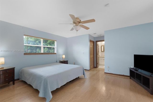 23595 SW 152nd Ave, Homestead, FL 33032